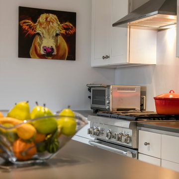 Post & Beam White Shaker Kitchen