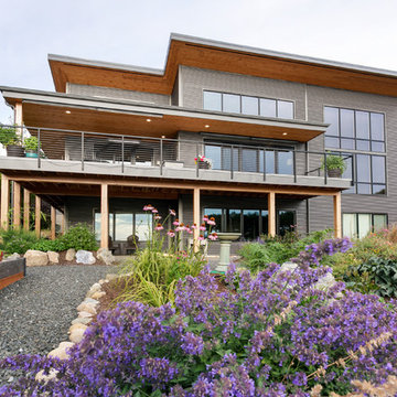 Modern South Bellingham Residence