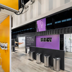 High Tech and Industrial Space for Simplehuman - Home Improvement