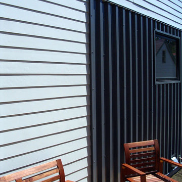 B- Line Medium 001 | exterior detail