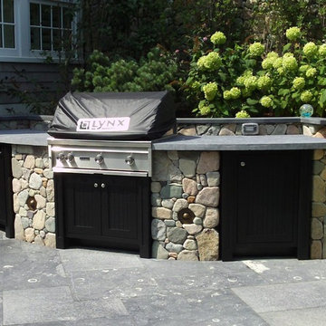 Outdoor Kitchens