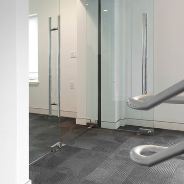 Frameless Office & Conference Rooms