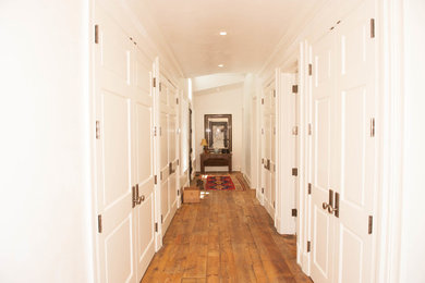 This is an example of a traditional hallway in Other.