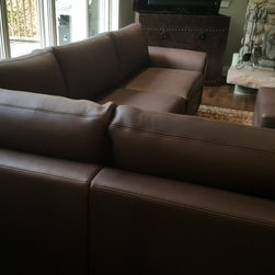 KURT SECTIONAL - Products
