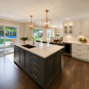 OAKVILLE | COMPLETE MAIN-FLOOR TRANSFORMATION
