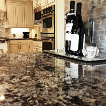 Emory Bend - Transitional Kitchen -