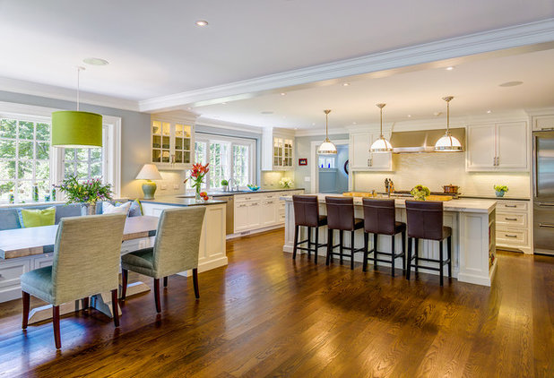 Traditional Kitchen by Robert A. Cardello Architects