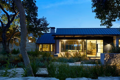 Transitional home design in Austin.