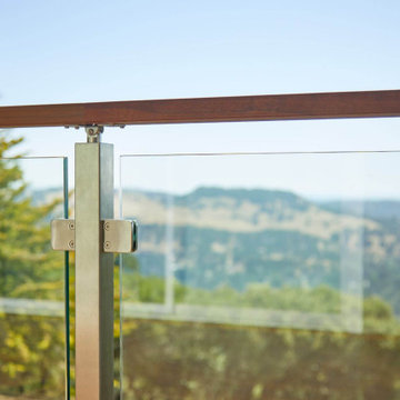 Glass Railing in Napa Valley