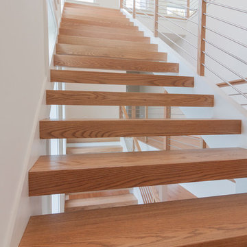 Project #48 | Contemporary Staircase with Warm Tones