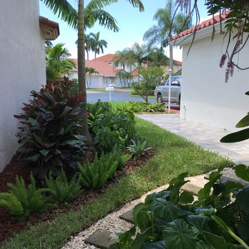 Residential: Eclectic Garden- Doral