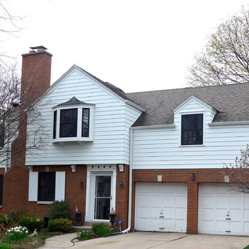 Colonial Evanston, IL Integrity from Marvin Windows & Hardie Siding