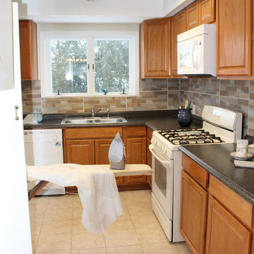 Staging Cresline Road, Syracuse