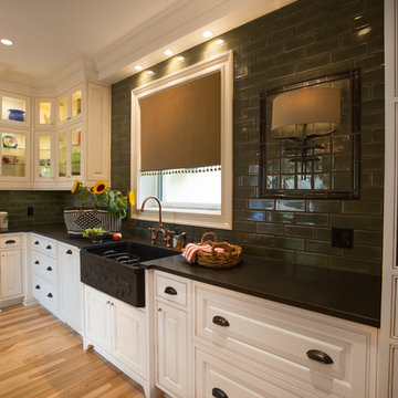 Lakefront Kitchen Remodel