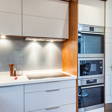 Grey Lay-on Flat Door Kitchen