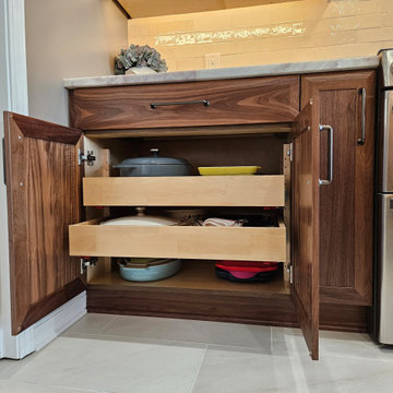 A Complete Kitchen Transformation—Function Meets Beauty