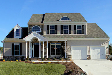 Coastal exterior home idea in Philadelphia