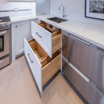 Showroom 326 Sheppard Ave. E.