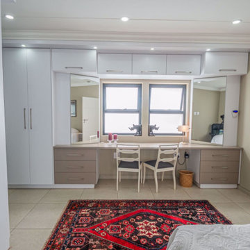 White high-gloss Kitchen & Cabinetry Project