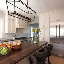 Hingham, Massachusetts - Traditional - Kitchen - Kitchen Islands And Kitchen Carts