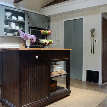Couple Gives New Life To A Dilapidated Cape