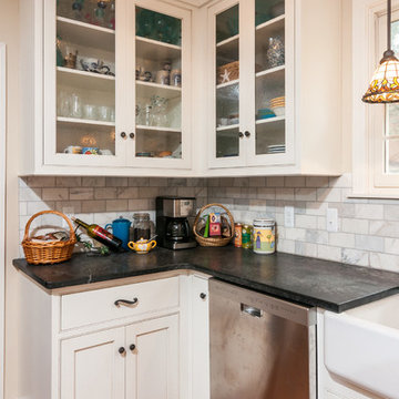 Industrial Farmhouse Kitchen