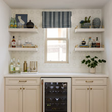 Wet bar