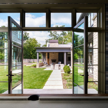 A Reserved and Modern Interpretation of English Cottage