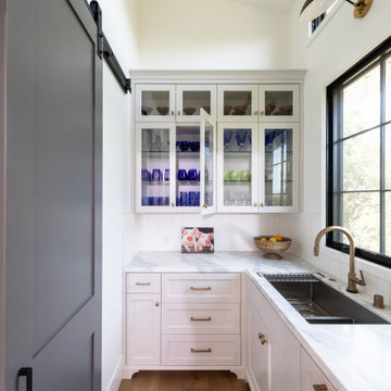 Transitional Kitchen