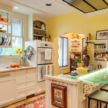 Sustainable Mastery: Designing a Kitchen with Reclaimed Treasures