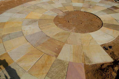 Circle of Tint-Mint sandstone
