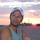Larry Love's photo