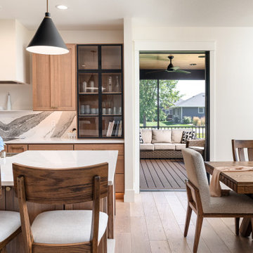 Extraordinary Quarter Sawn Kitchen With a Modern Twist