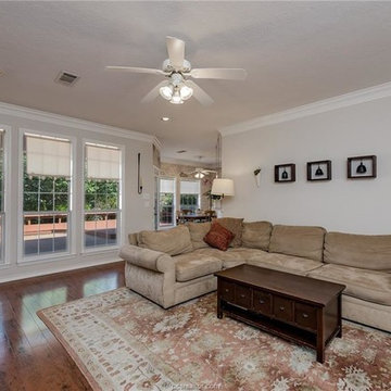 702 Driver Court, College Station, TX 77845