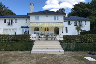 Classic terrace in Surrey.