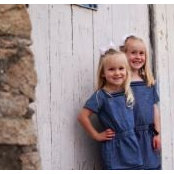 Julie Bajari's photo