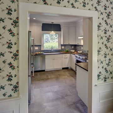 Small kitchen lives large