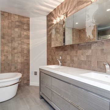 2 Russell Rd.- Master Bathroom