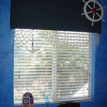 Mrs. Stanton Residence (teenager's bedroom)