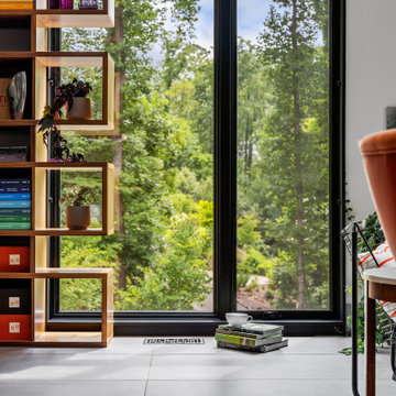 Wandering Oaks Modern