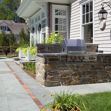 Outdoor Kitchen