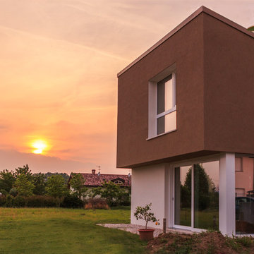 T-House