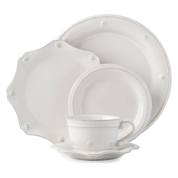 Berry and Thread Whitewash 5pc Place Setting With Tea Cup