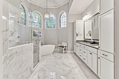 Bathroom - large contemporary bathroom idea in Houston