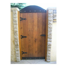 Side Gates