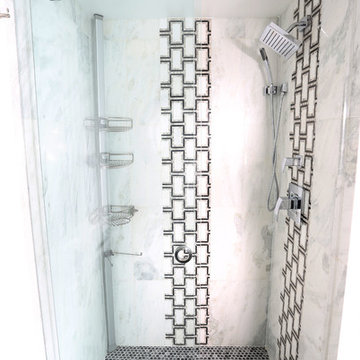 Contemporary Guest New Orleans Bathroom
