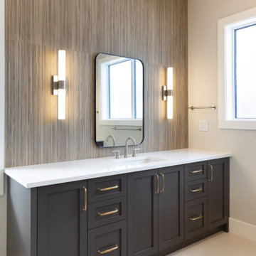 Lakeview Residence