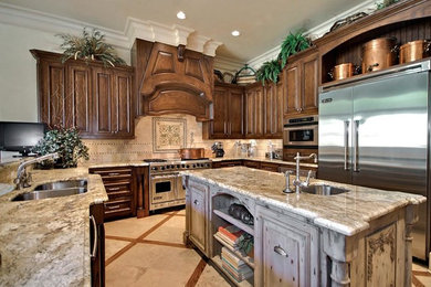 Mountain style kitchen photo in Dallas