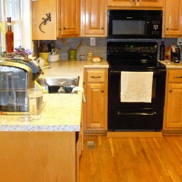 Laminate counter and splash renovation