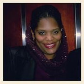 Robin Smiles-Hicks's photo